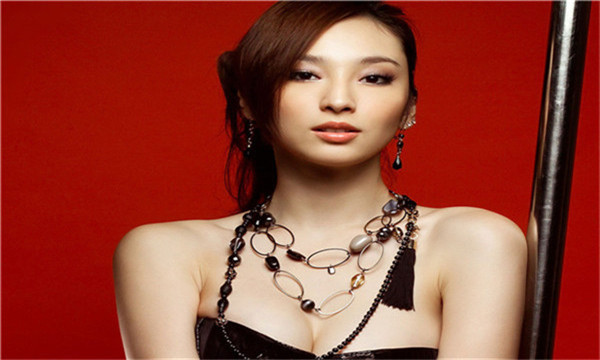 凌云替人生小孩多少钱,替人怀孕生孩子赚钱